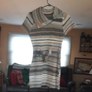 Short sleeved Sweater with mock belt